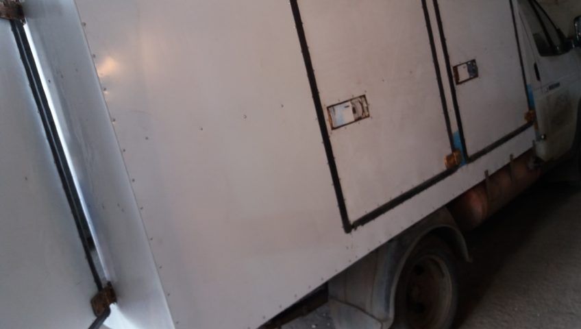 Замена листов грузового фургона